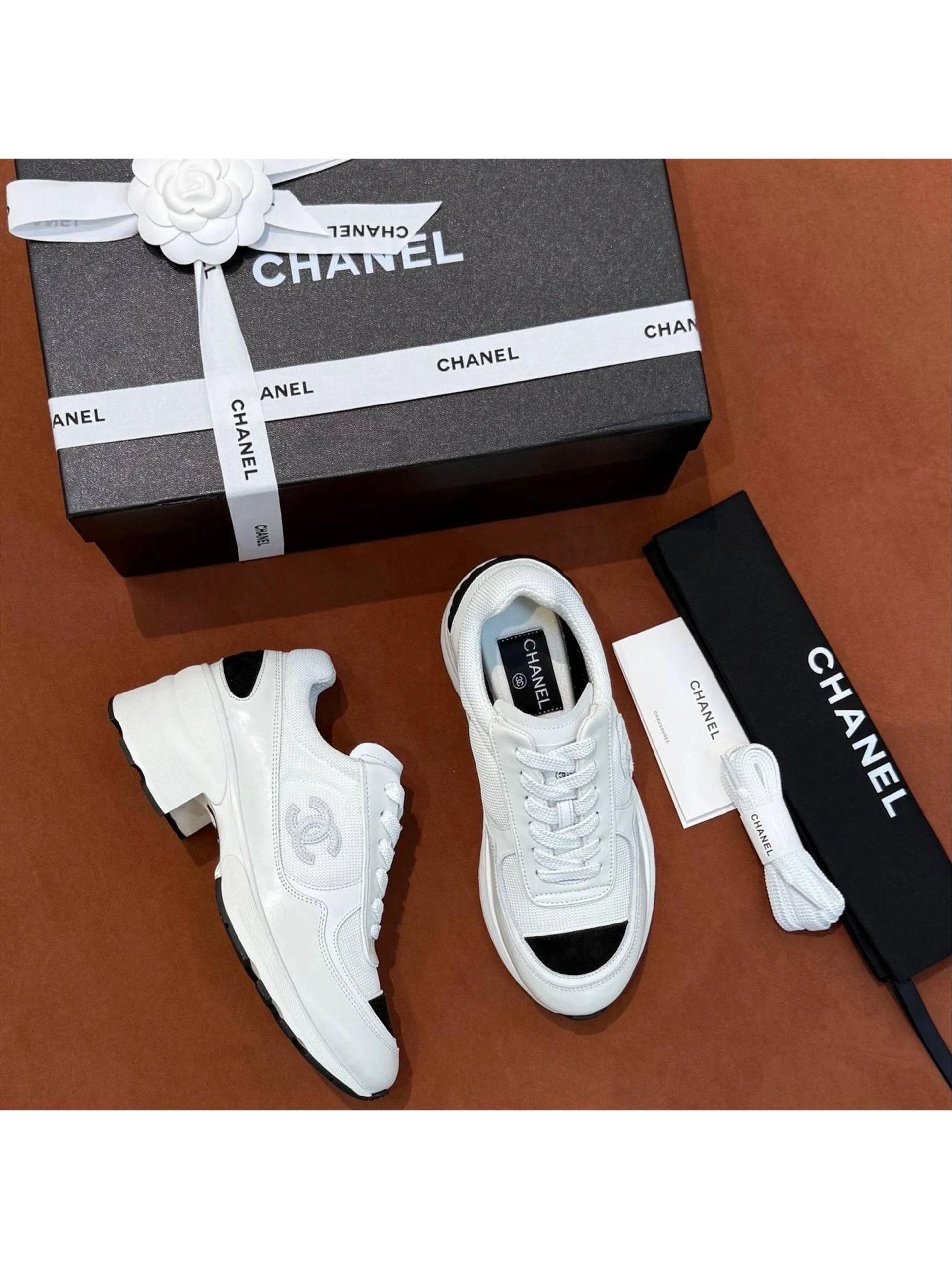 27 Туфли & Кроссовки CHANEL — изображение 1