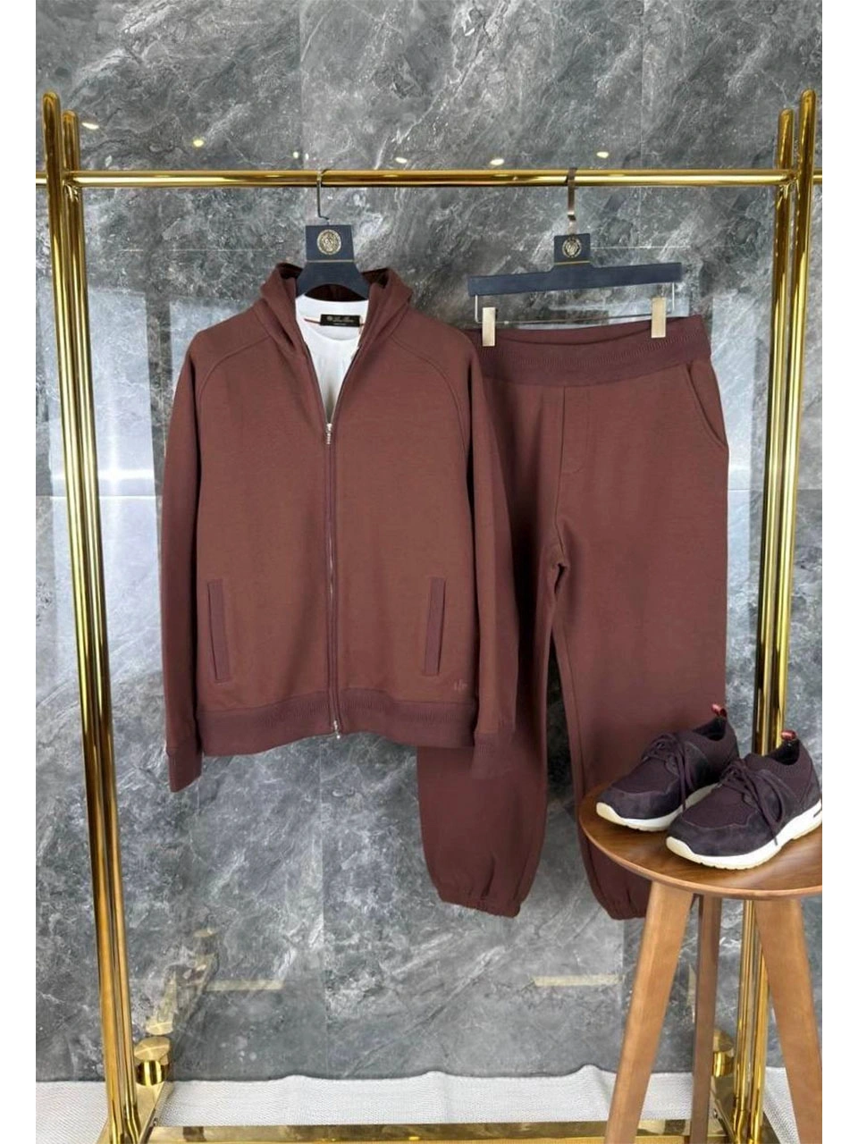 97 Спортивный костюм LORO PIANA — изображение 1
