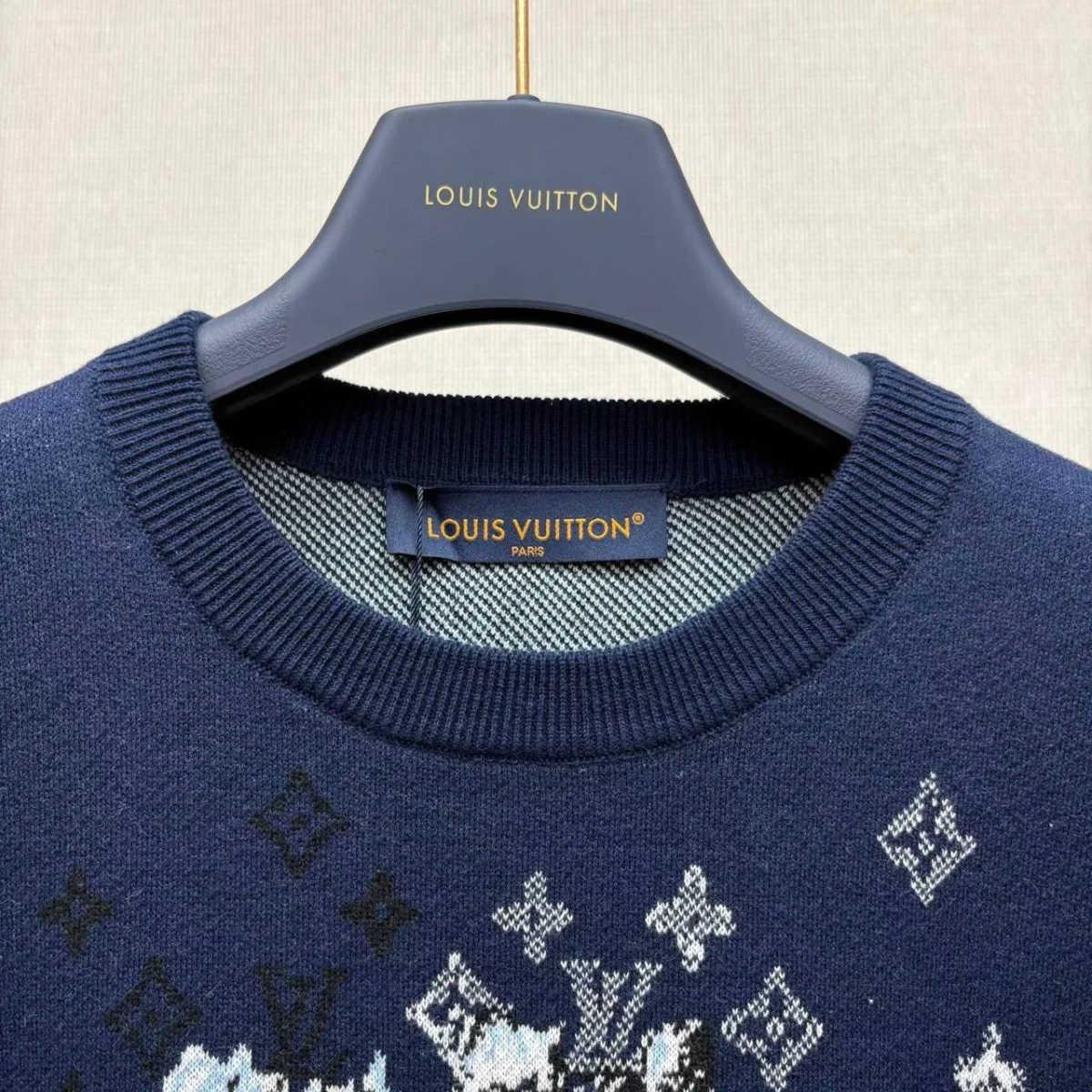 Футболка LOUIS VUITTON — изображение 5