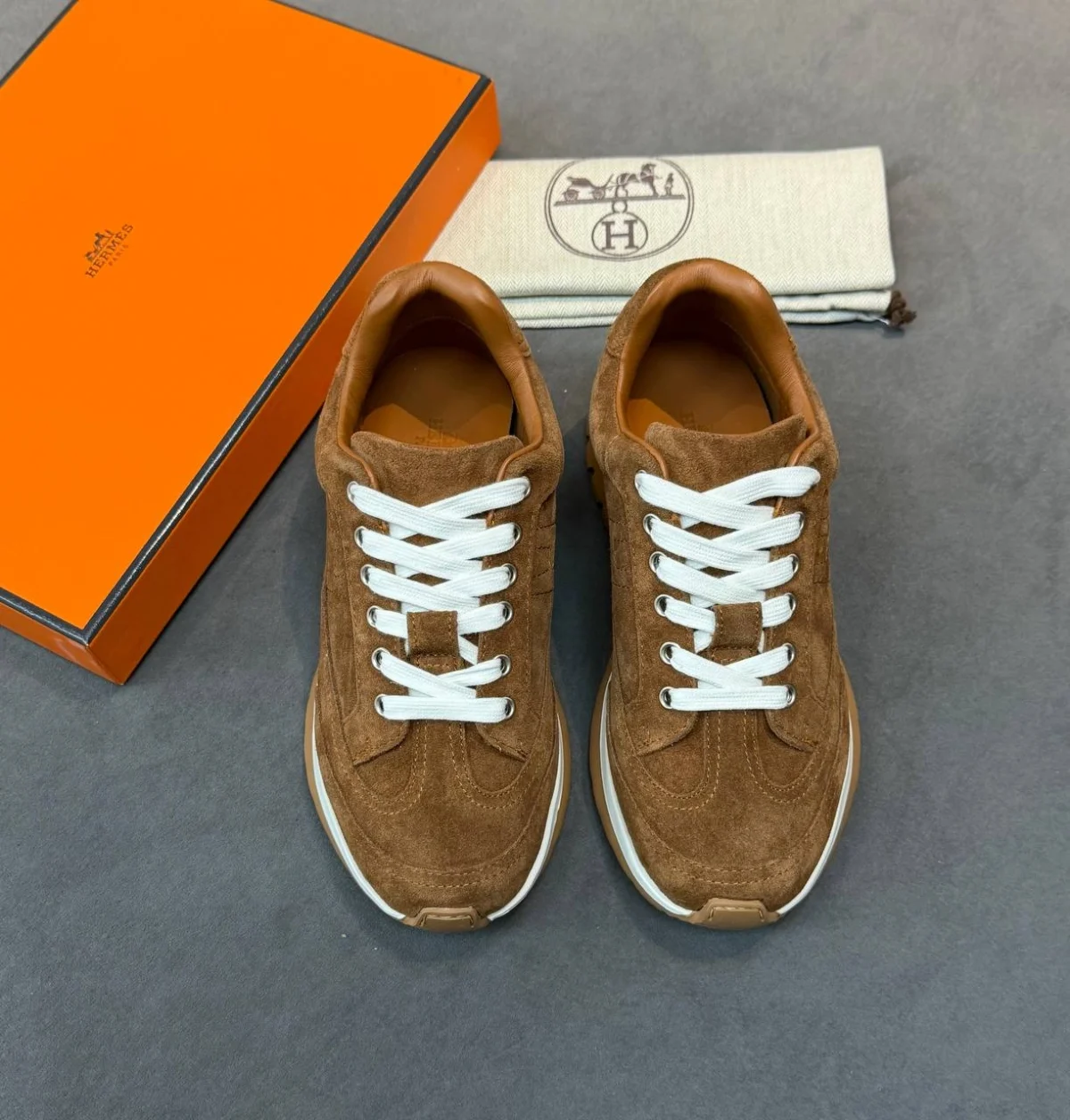 Кроссовки HERMES — изображение 4