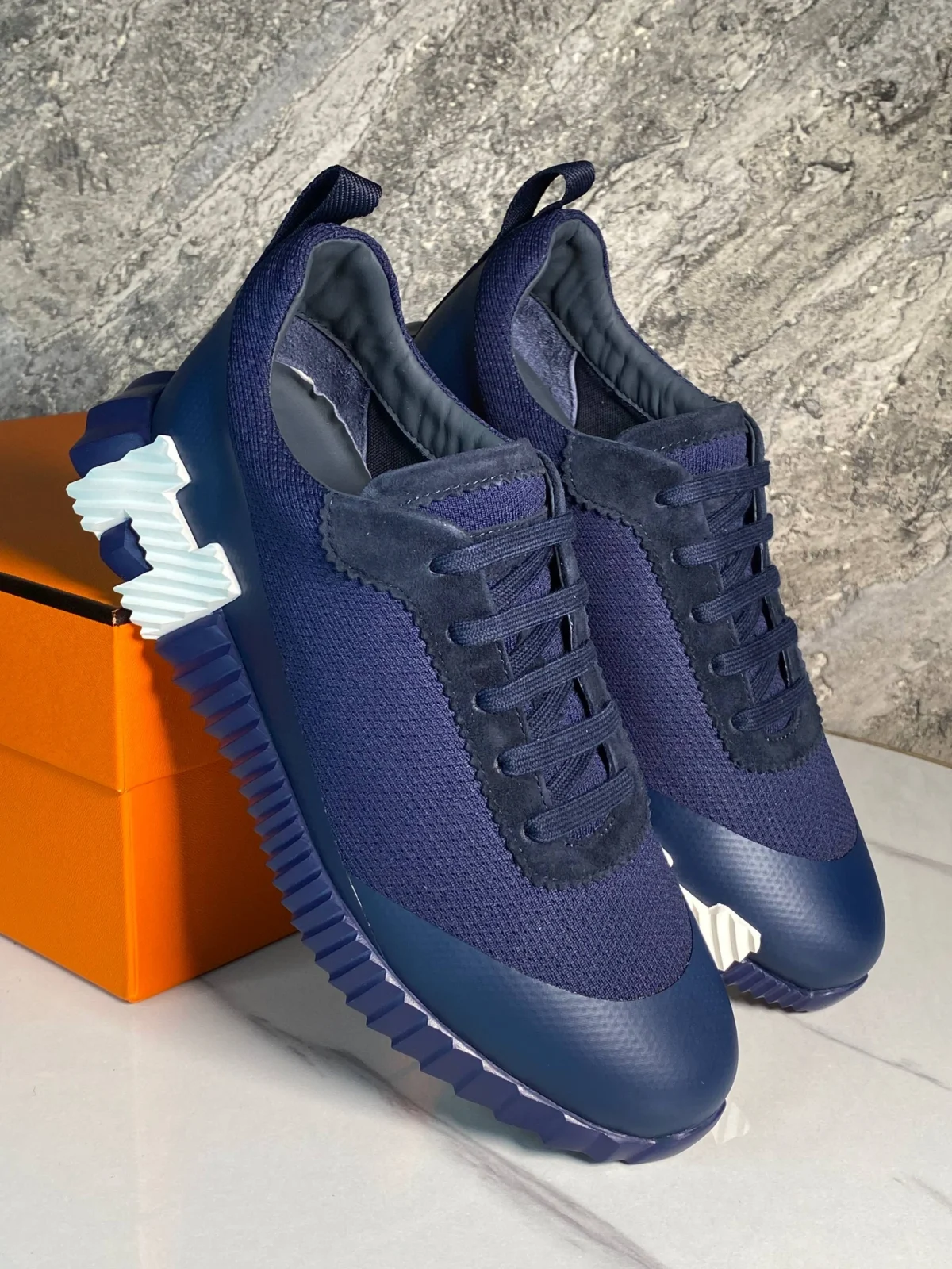 Кроссовки HERMES — изображение 3