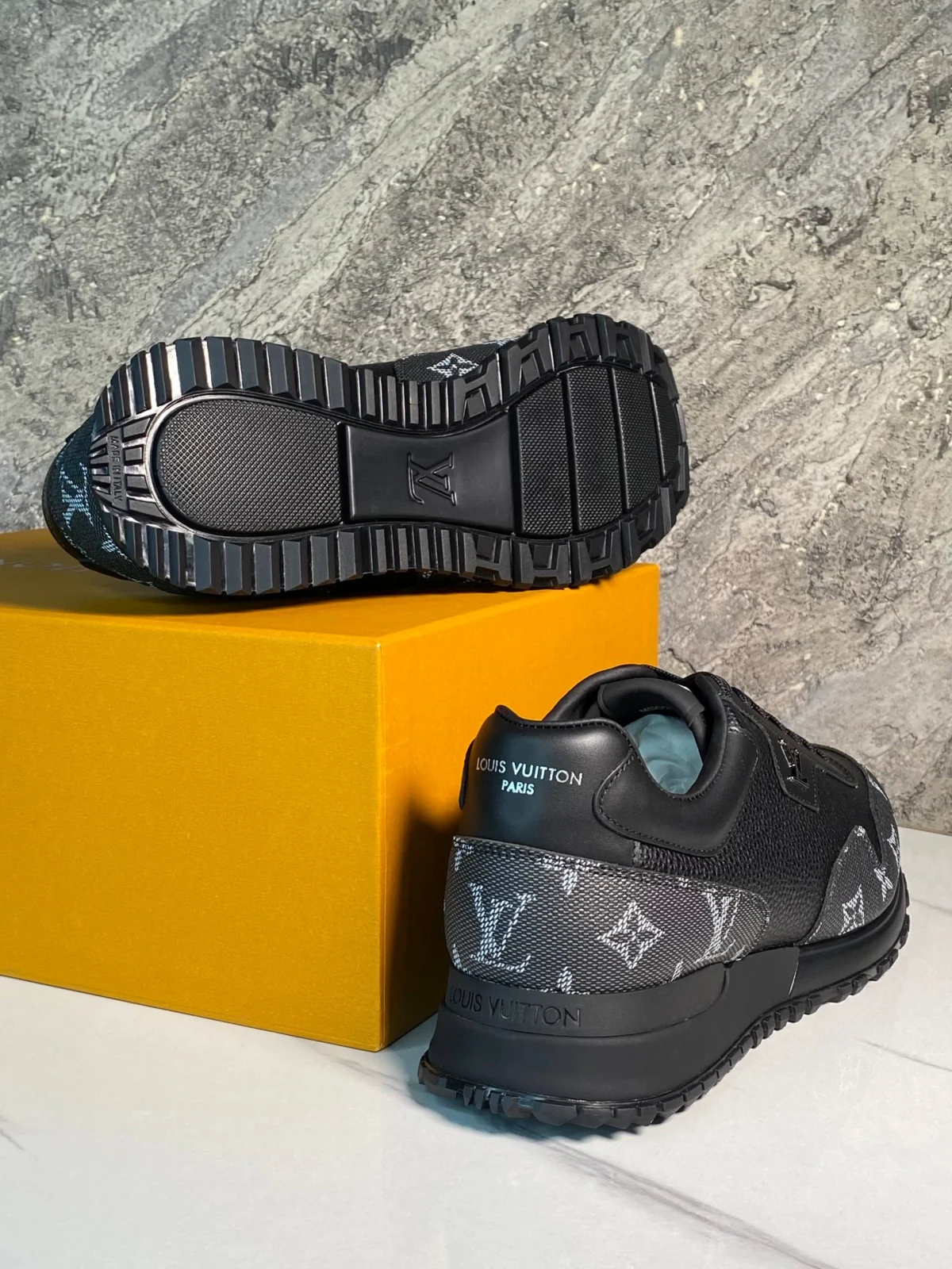 Кроссовки LOUIS VUITTON — изображение 5