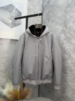 Мужская куртка Loro Piana серого цвета, артикул 338506