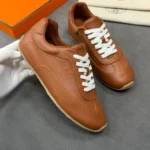 Женские кроссовки Hermes коричневого цвета, артикул 338744 — фото 3