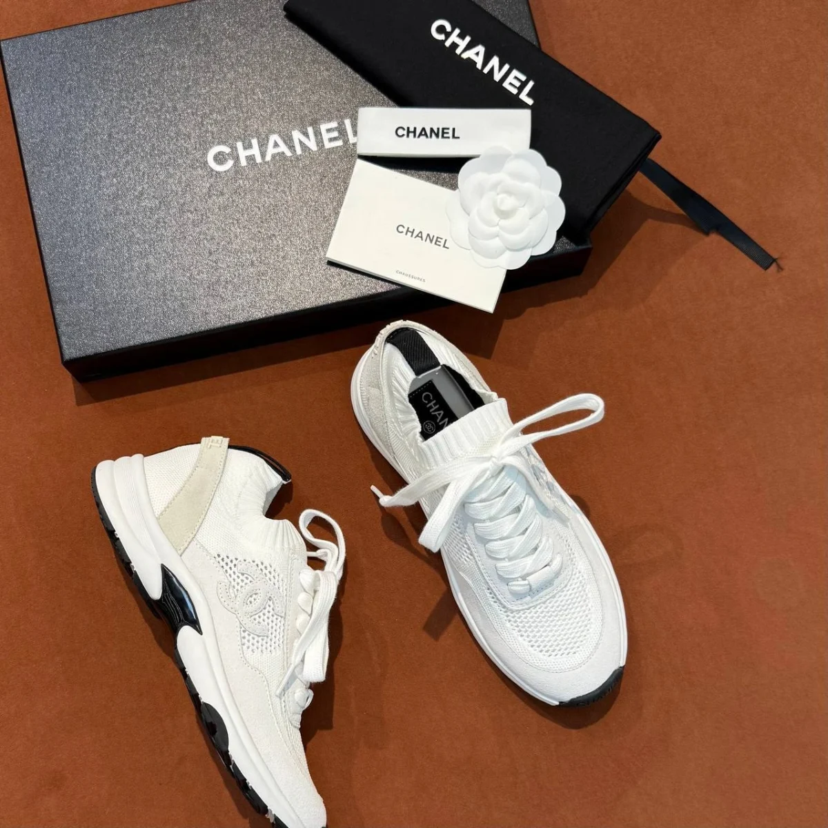 Кроссовки CHANEL — изображение 2