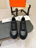 Кроссовки HERMES — изображение 2