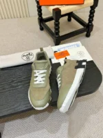 Кроссовки HERMES — изображение 3