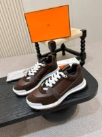 Мужские кроссовки Hermes коричневого цвета, артикул 338949
