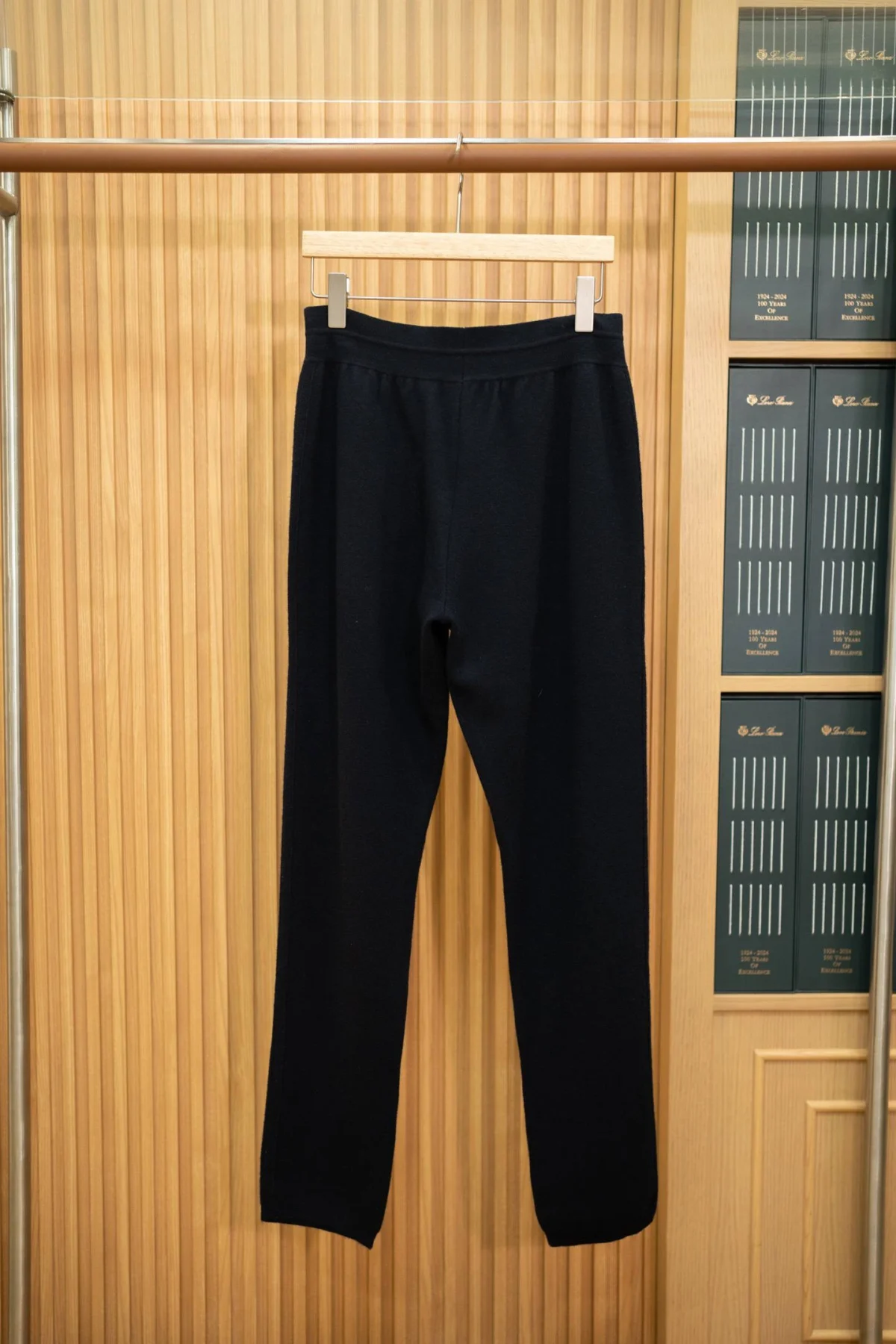Спортивный костюм LORO PIANA — изображение 4