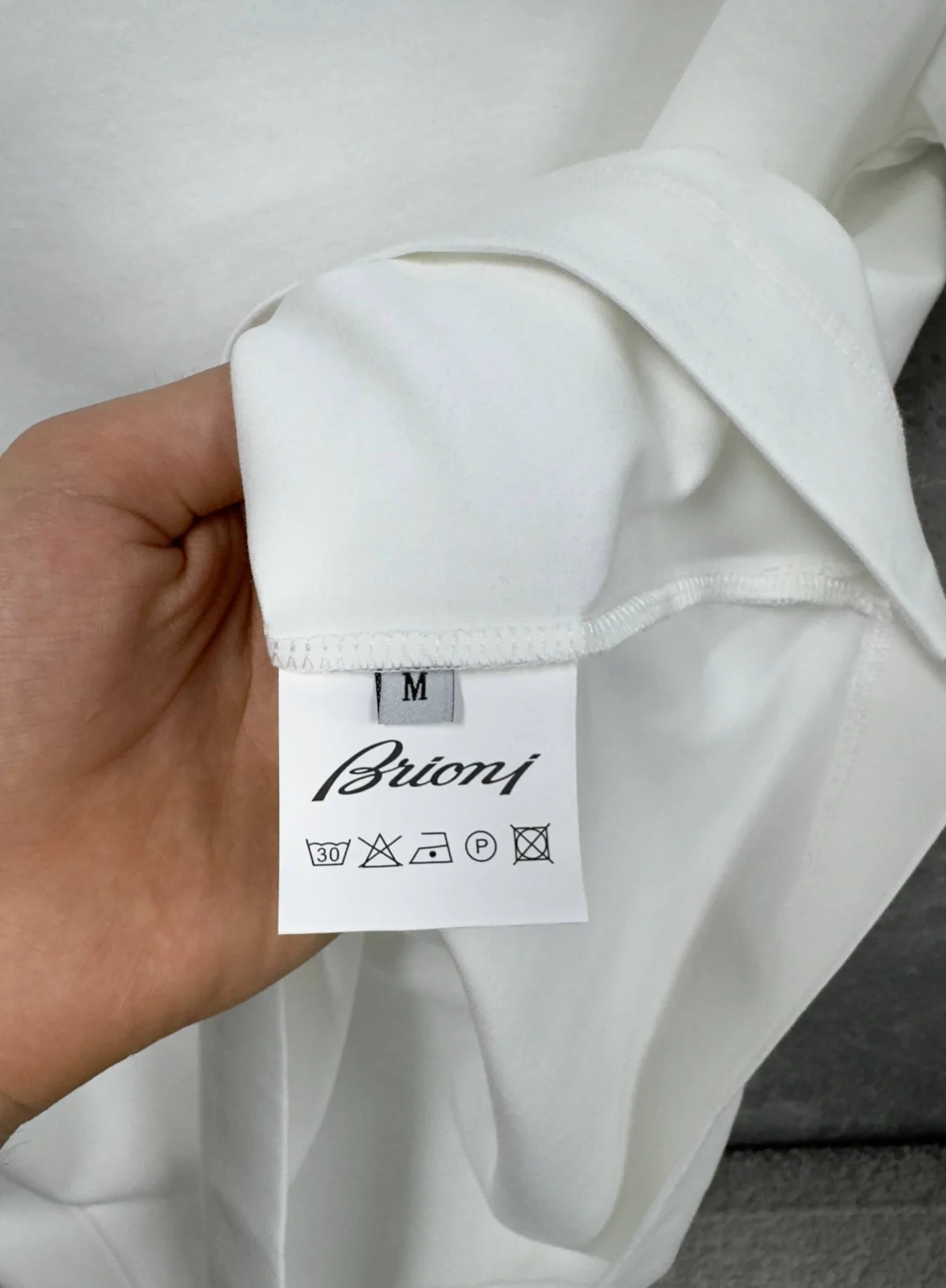 Футболка BRIONI — изображение 5