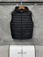 Ветровка & Безрукавка MONCLER — изображение 3