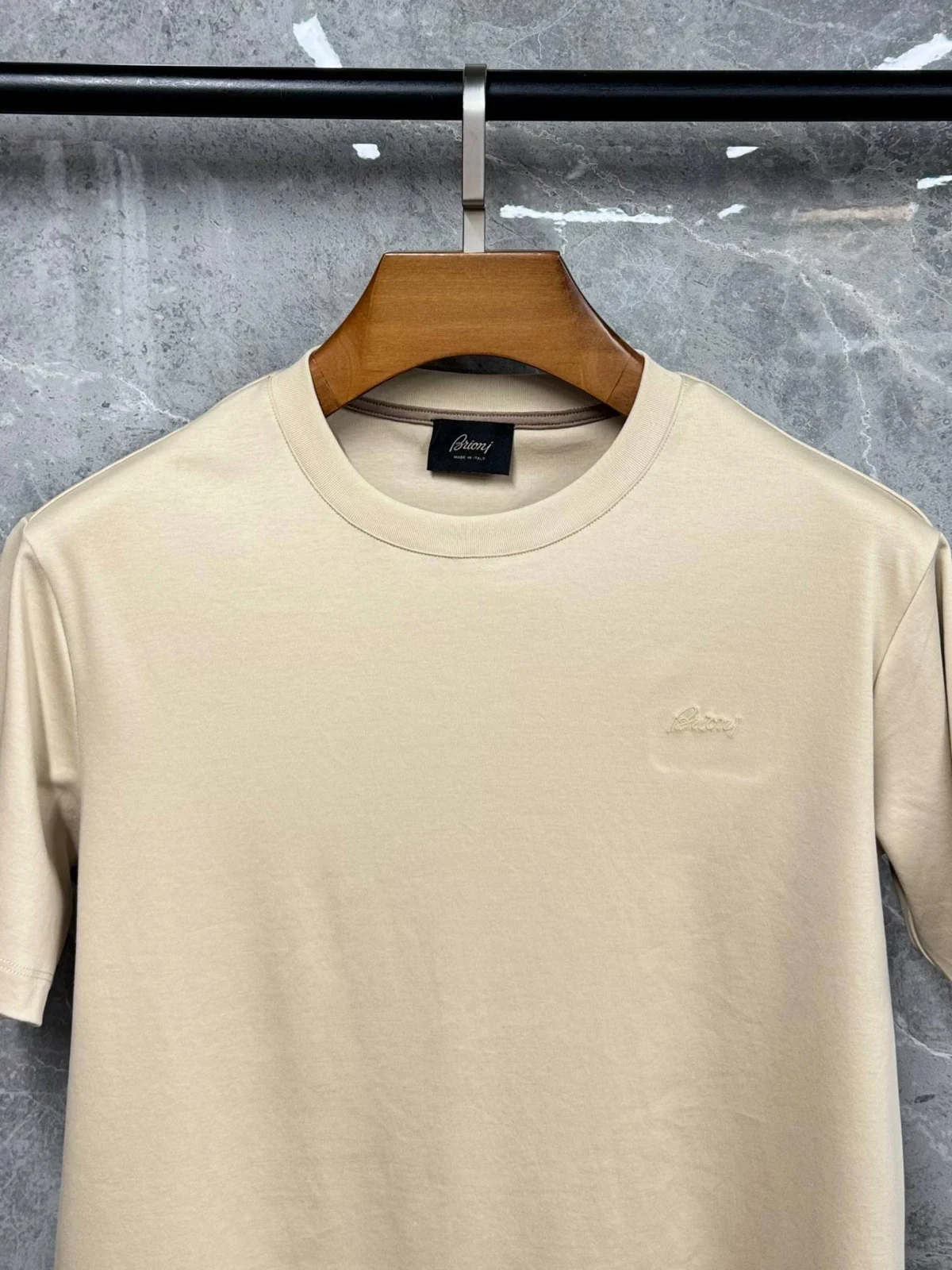 Футболка BRIONI — изображение 3
