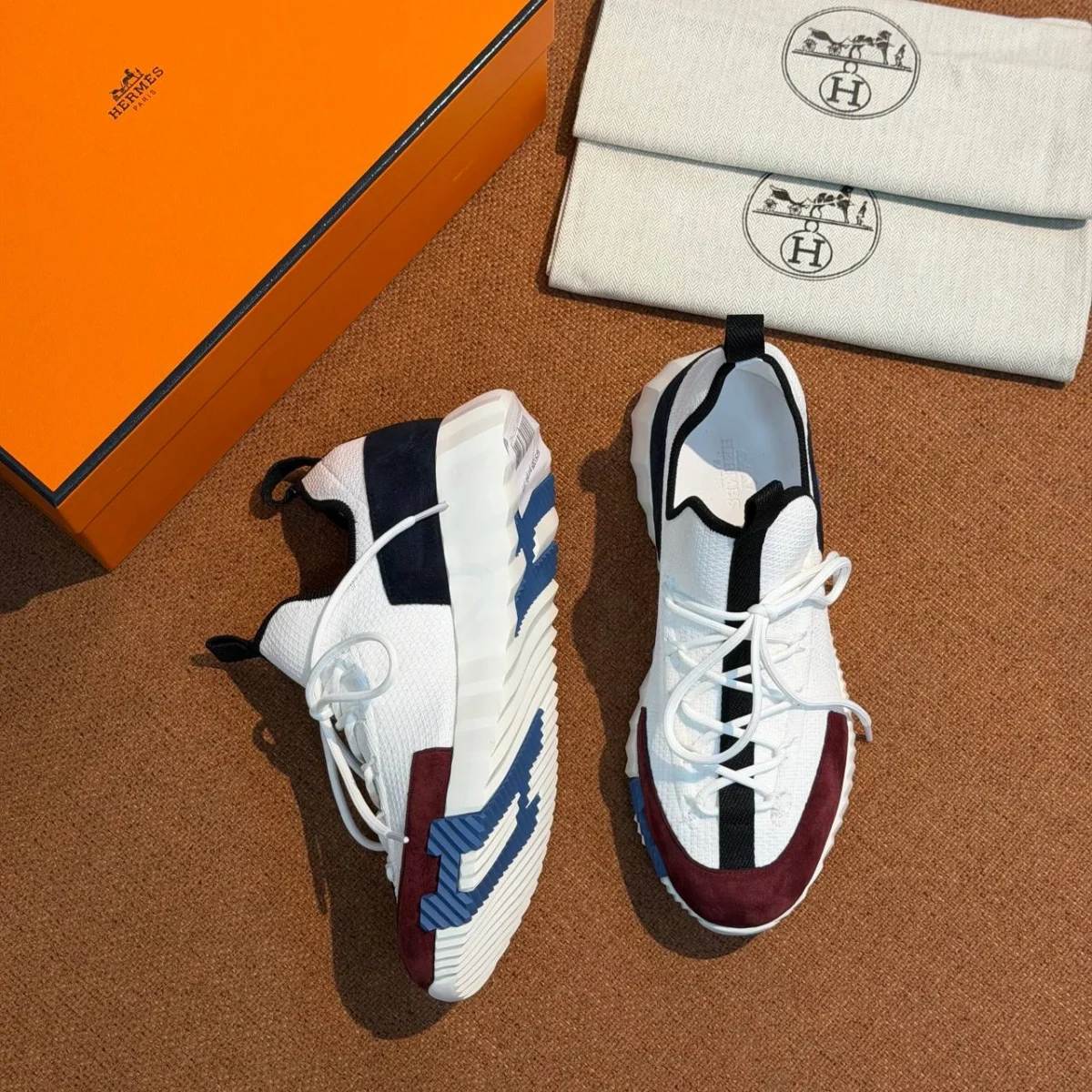Кроссовки HERMES — изображение 5