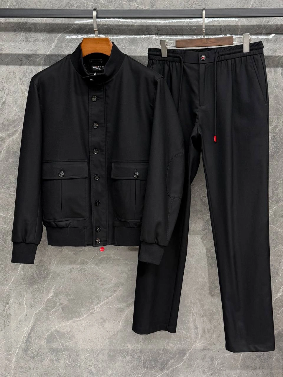 photo_2026-02-28_15-29-54 Костюм KITON — изображение 1
