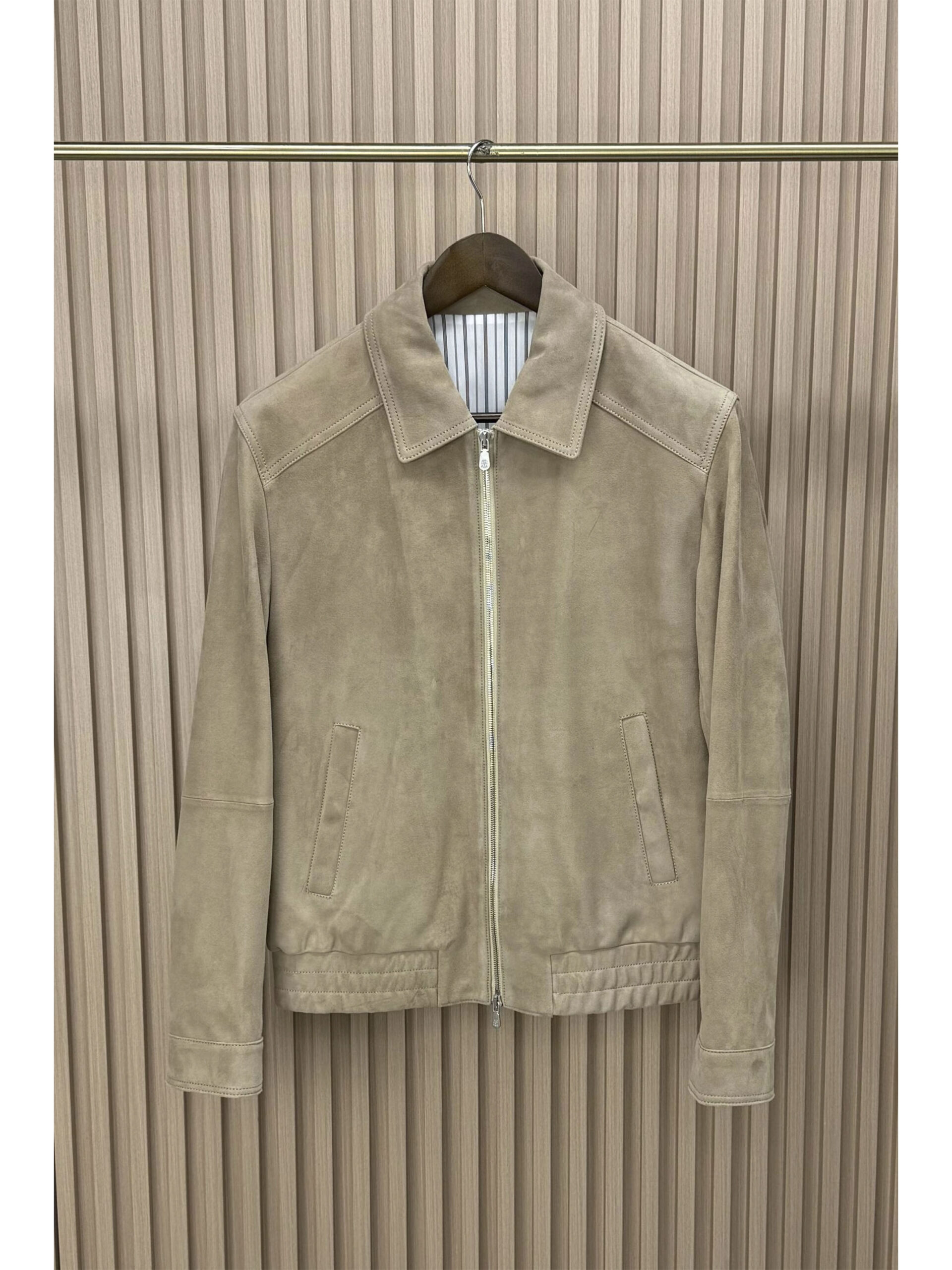1 Куртка BRUNELLO CUCINELLI — изображение 1