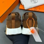 Женские кроссовки Hermes коричневого цвета, артикул 341842 — фото 7