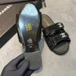 Шлепанцы CHANEL — изображение 7