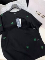 Женская футболка Dior чёрного цвета, артикул 339622 — фото 2