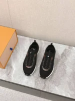 Кроссовки LOUIS VUITTON — изображение 3