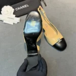 Женские туфли Chanel бежевого цвета, артикул 339902 — фото 6