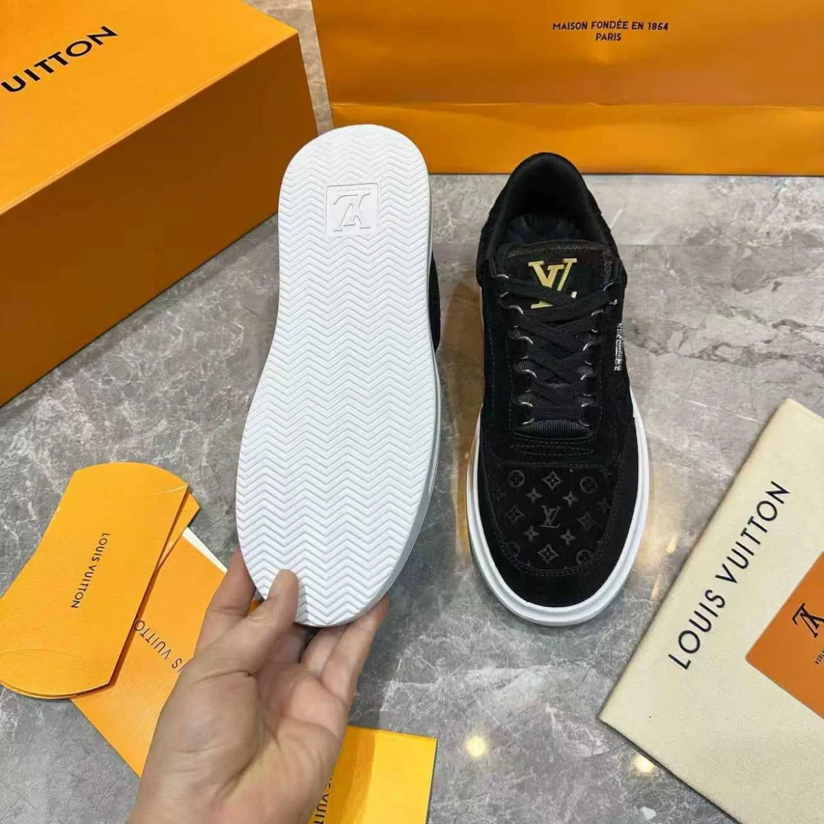 Кеды LOUIS VUITTON — изображение 8