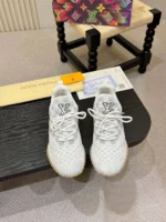 Кроссовки LOUIS VUITTON — изображение 2