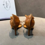 Женские босоножки Prada коричневого цвета, артикул 340178 — фото 5