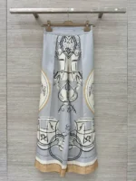 Женские брюки Hermes серого цвета, артикул 340154