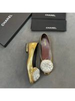 Женские балетки Chanel золотого цвета, артикул 340983