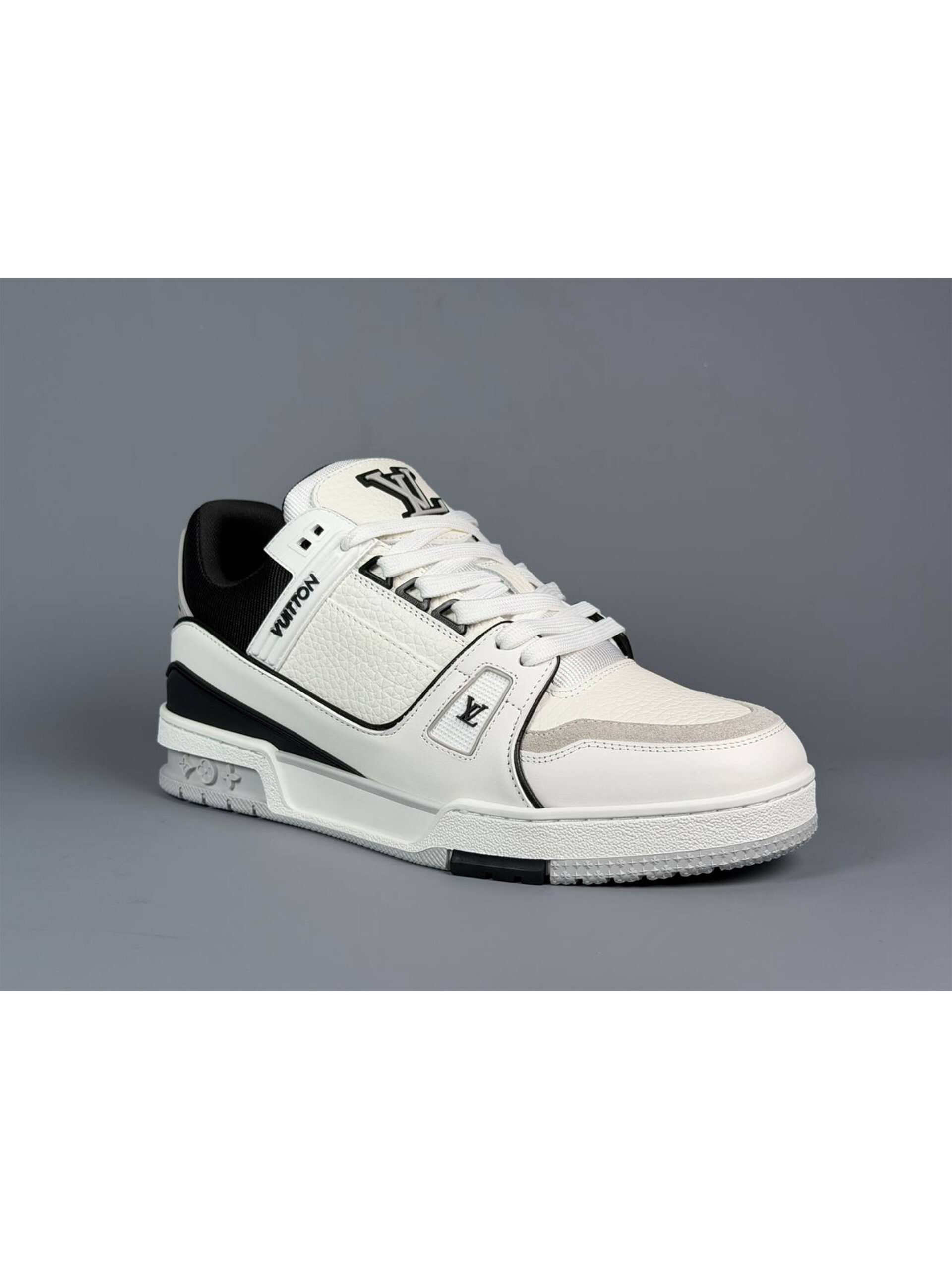 25 Кеды LOUIS VUITTON TRAINER — изображение 1