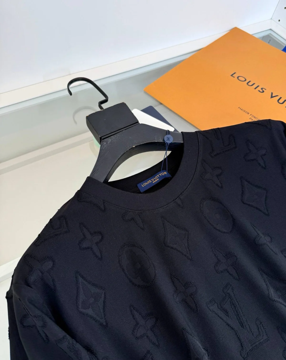 Футболка LOUIS VUITTON — изображение 5