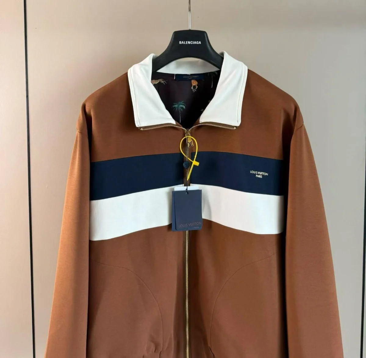 Кофта на молнии LOUIS VUITTON — изображение 4