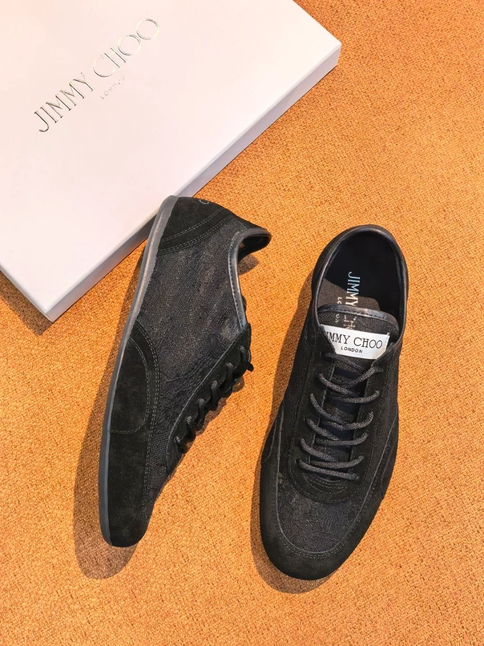 photo_2026-04-19_16-21-44 (2) Кеды JIMMY CHOO — изображение 1