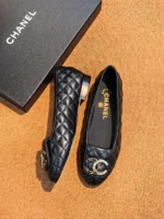 Женские балетки Chanel чёрного цвета, артикул 341880 — фото 4