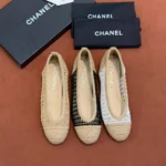 Женские балетки Chanel чёрного цвета, артикул 342117 — фото 2