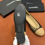 Женские балетки Chanel чёрного цвета, артикул 342117 — фото 6
