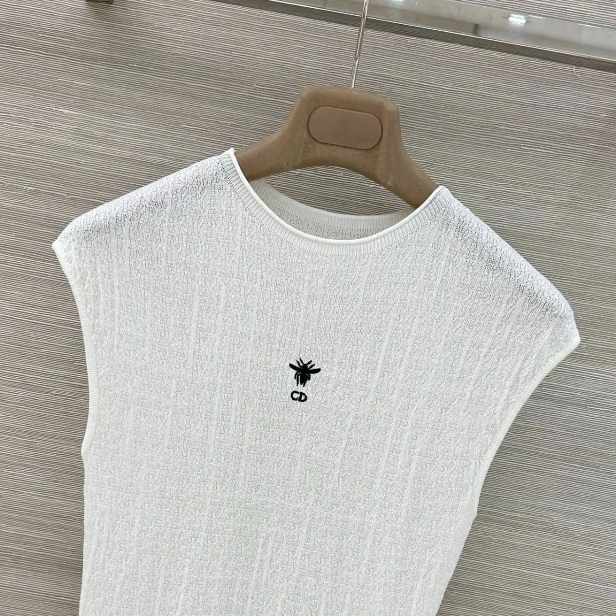 Футболка DIOR — изображение 3