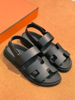 Женские сандалии Hermes чёрного цвета, артикул 342723