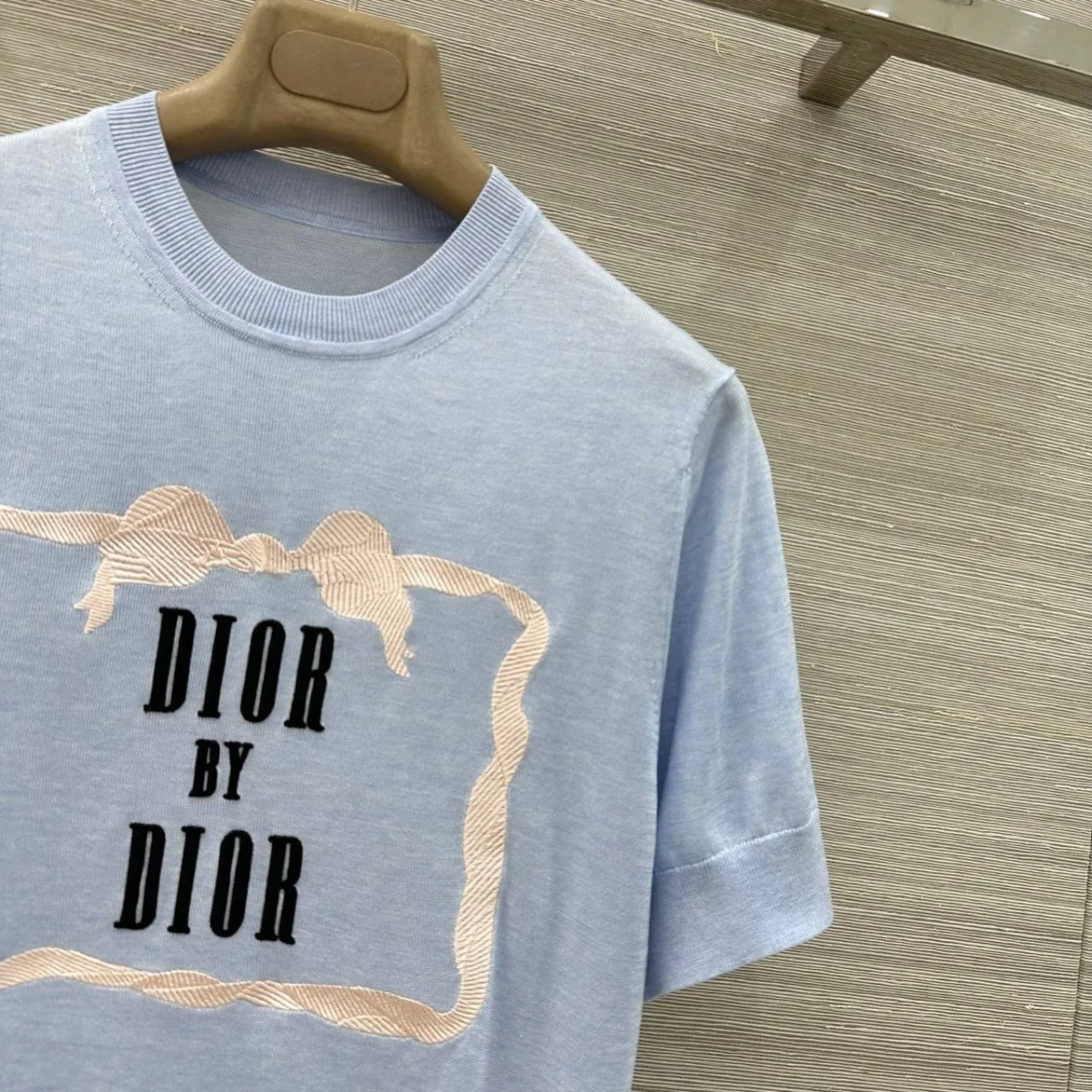 Футболка DIOR — изображение 4