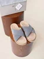 Мужские шлепанцы Brunello Cucinelli голубого цвета, артикул 342509