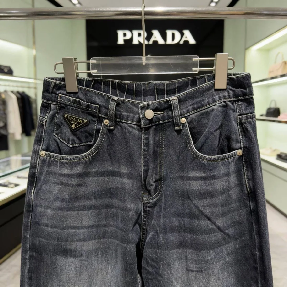 Джинсы PRADA — изображение 5
