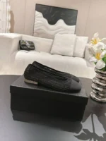 Женские балетки Chanel чёрного цвета, артикул 342829
