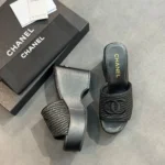 Женские мюли Chanel чёрного цвета, артикул 342840 — фото 4