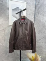 Мужская куртка Brunello Cucinelli коричневого цвета, артикул 343139
