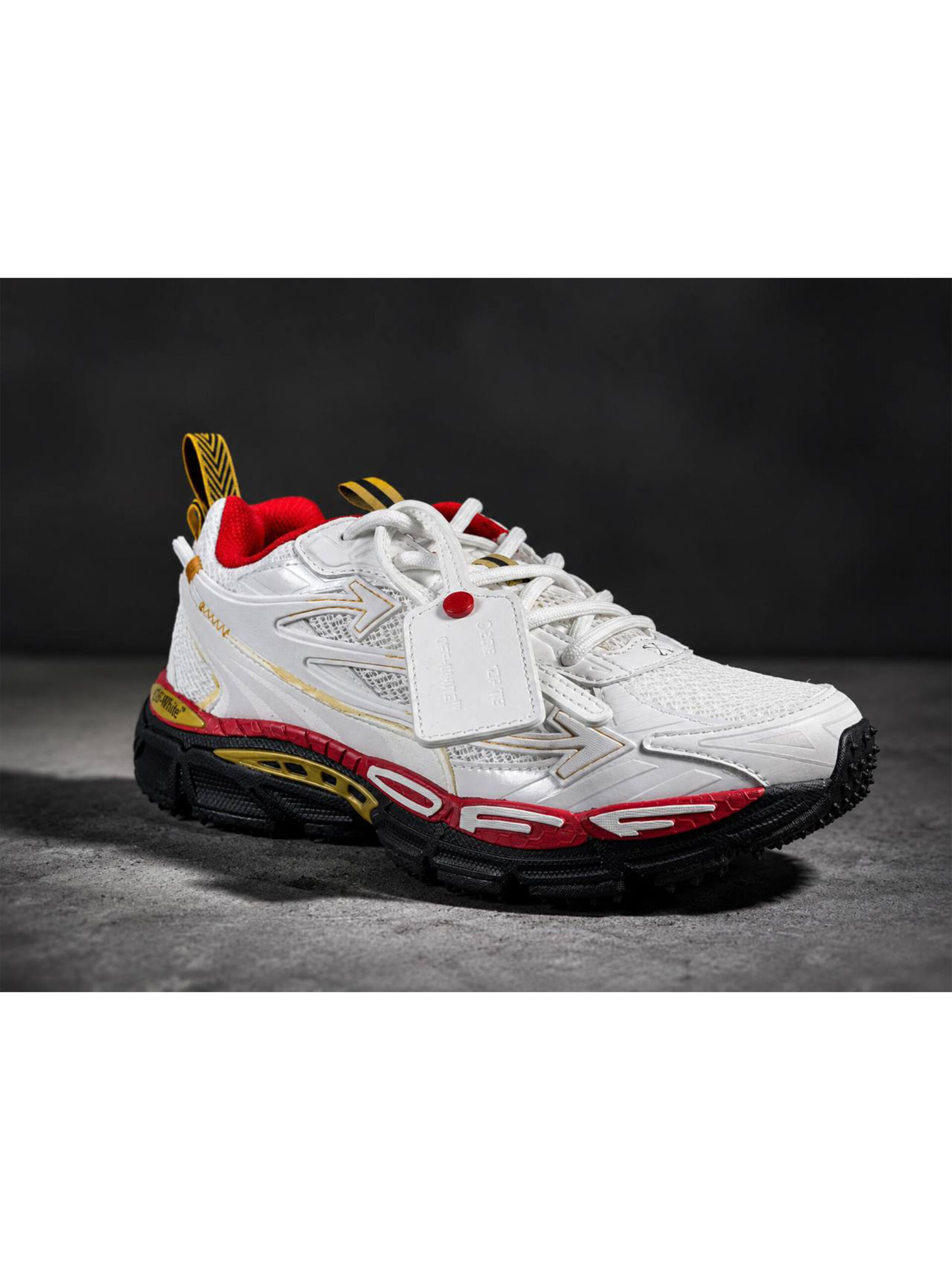 1 Кроссовки OFF-White — изображение 1