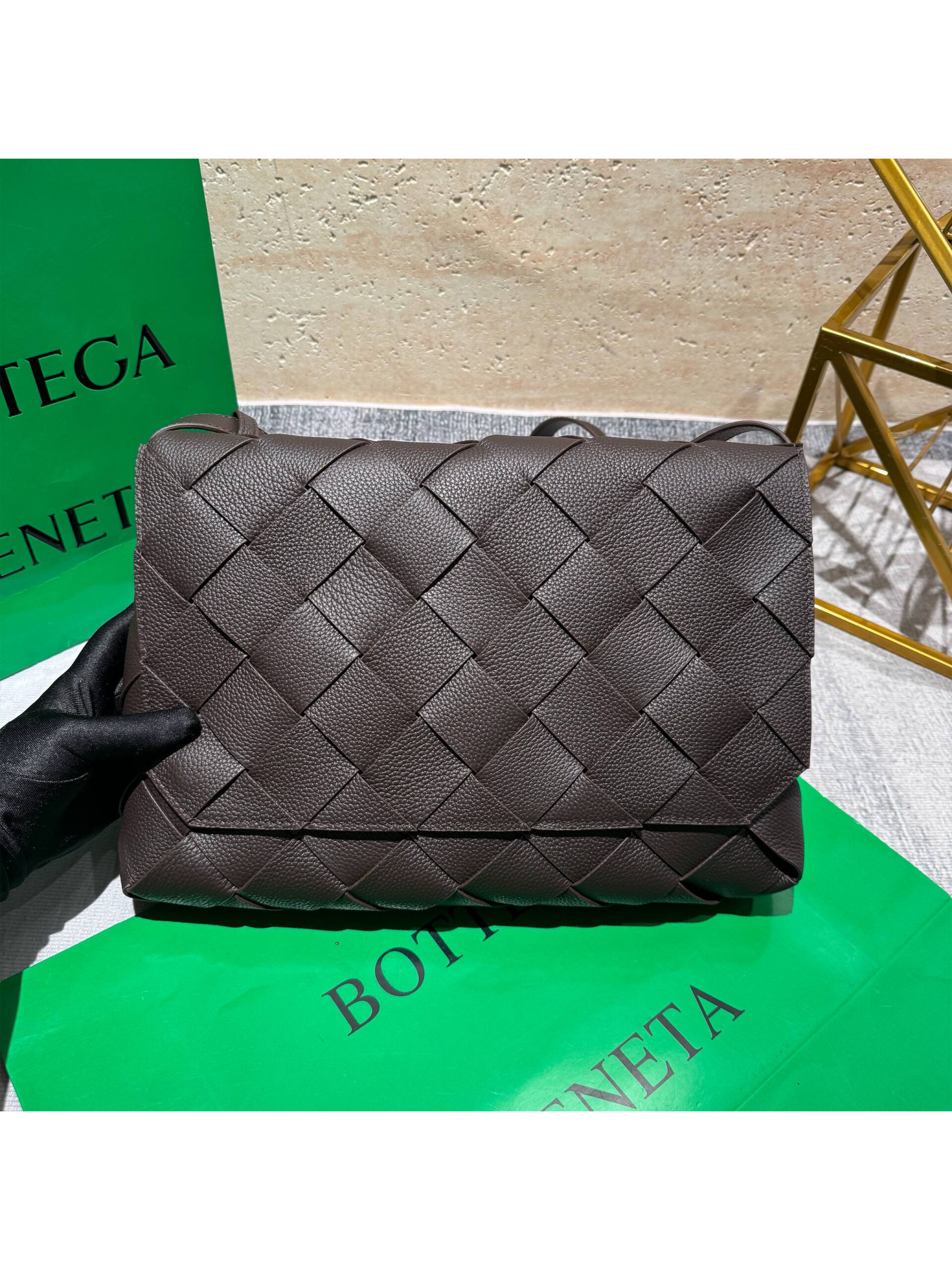 2 Сумка мессенджер BOTTEGA VENETA — изображение 1