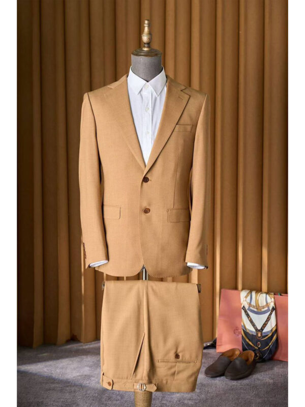 Льняной костюм LORO PIANA