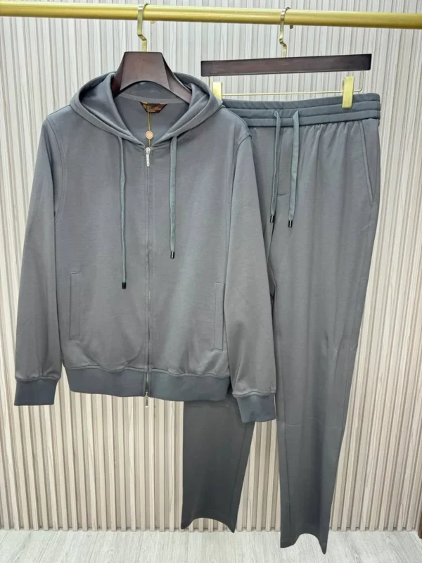 Спортивный костюм LORO PIANA