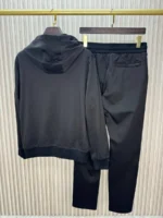 Спортивный костюм LORO PIANA — изображение 2