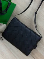 Сумка мессенджер BOTTEGA VENETA — изображение 2